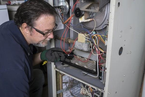 How to Choose the Best HVAC Contractor Near You