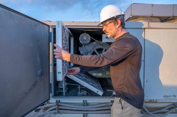 Affordable Heating and Cooling Assistance From a Local hvac contractor savannah